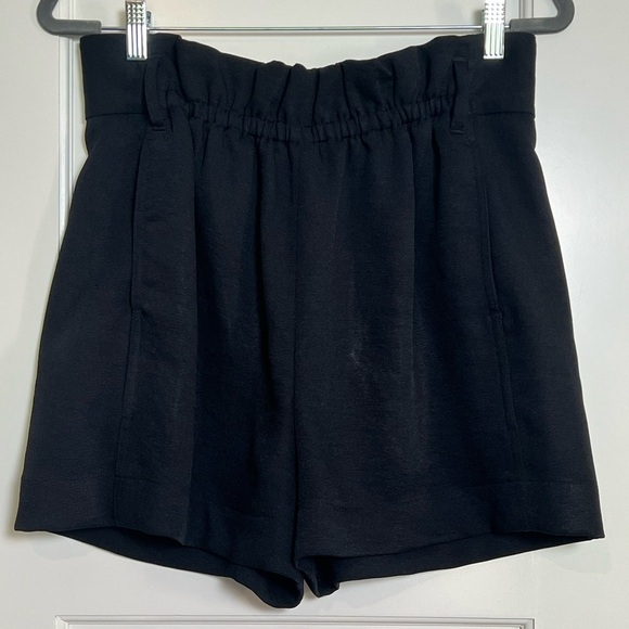 Wilfred High Waisted Shorts (10) - Picture 1 of 4
